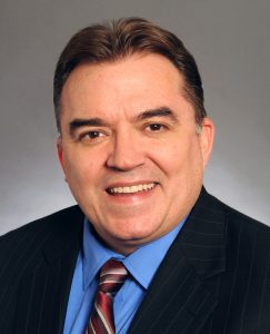 Senador local de Minnesota John Hoffman