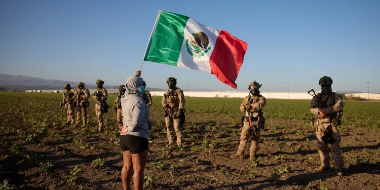 Califica Sheinbaum de injustas redadas contra migrantes en EE. UU.