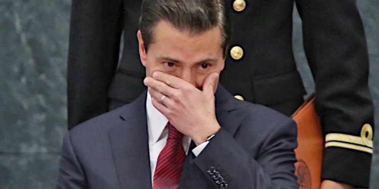 FGR investiga a Enrique Peña Nieto por presunto soborno por 25 mdd por Pegasus