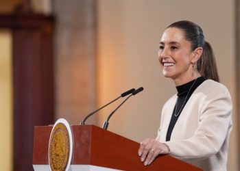 Sheinbaum eliminará direcciones y gerencias en Pemex para optimizar su estructura