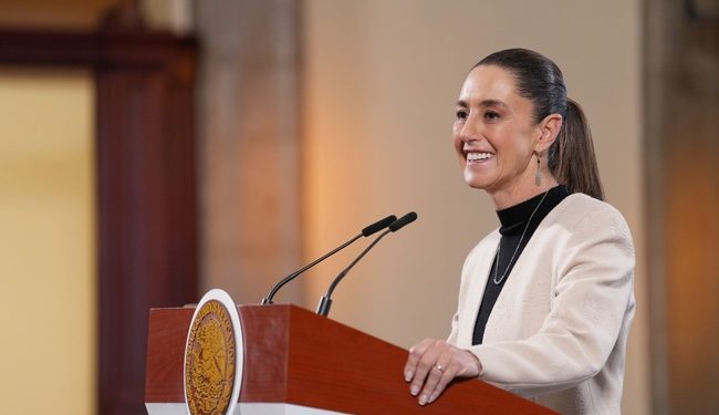 Sheinbaum eliminará direcciones y gerencias en Pemex para optimizar su estructura