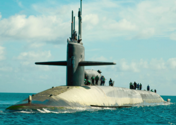 Trump responde a Rusia con submarinos