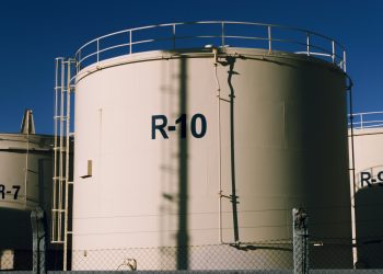 Falta de regulación afecta sector energético