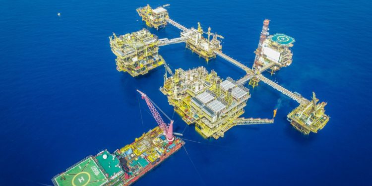 Producción nacional: 90% de PEMEX