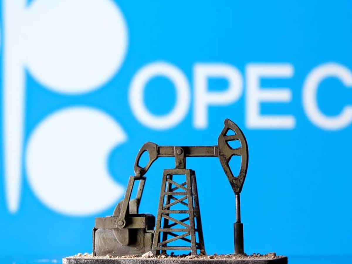 Arabia Saudita y Rusia, ejes de la estrategia en el marco de la estrategia de la producción petrolera en noviembre de 2025
