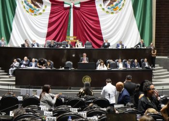 Se plantea que revocación de mandato sea en 2027