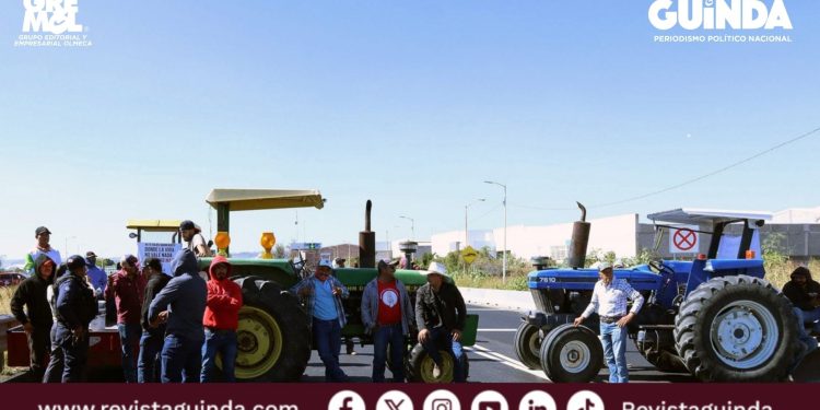 diálogo entre gobierno y agricultores