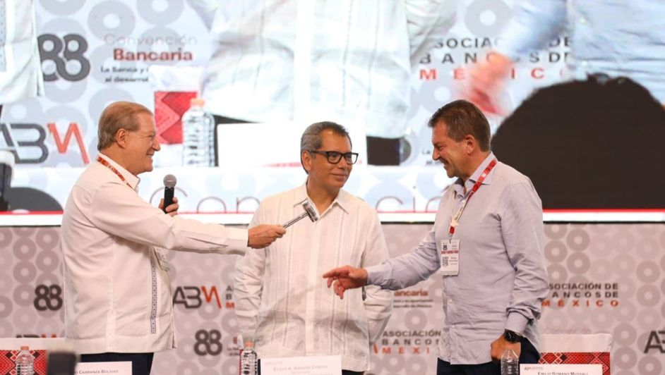 CFE programa apagones en zona hotelera