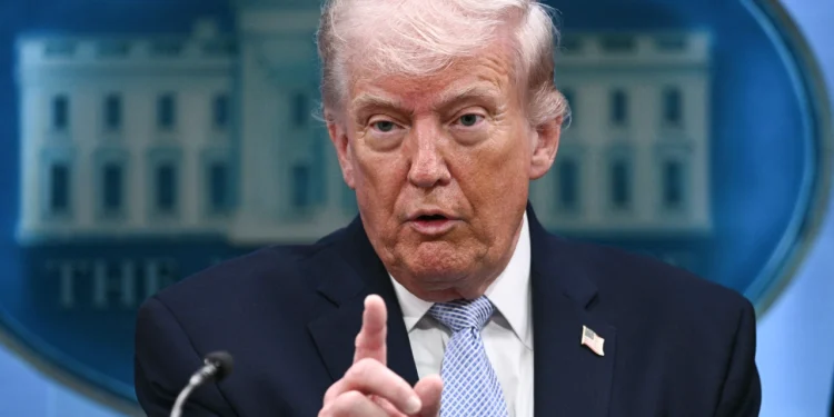 Trump OTAN Groenlandia: Tensiones en Cumbre