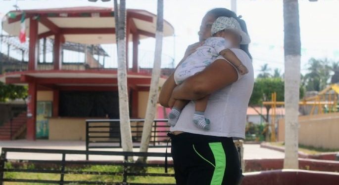 PAN propone ampliar licencia de maternidad a un año