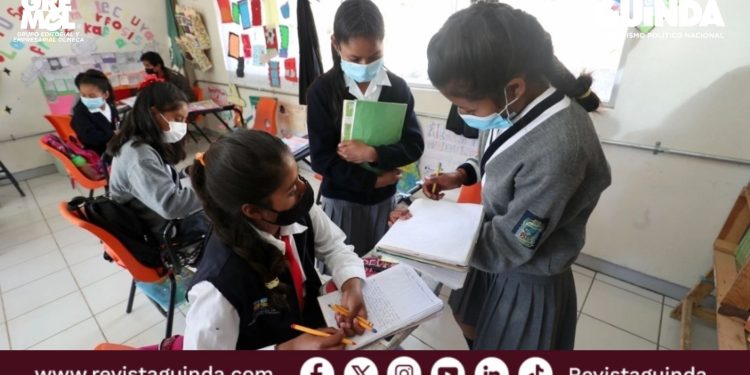 inversión en becas al 2030