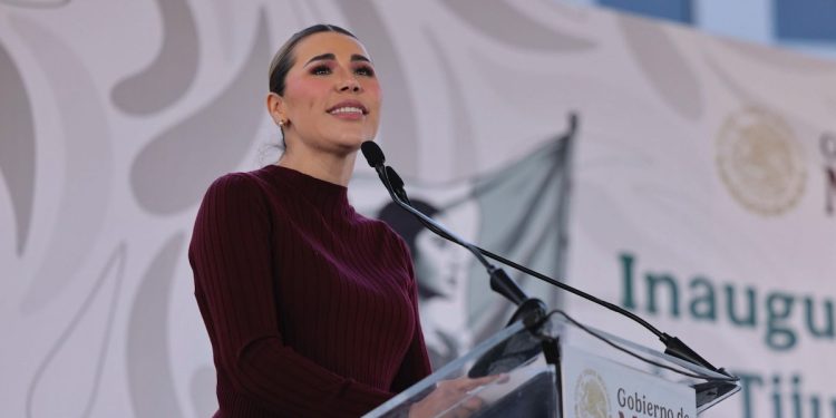 Marina del Pilar no solicita licencia como gobernadora de Baja California