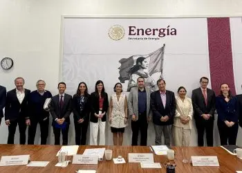 SENER y ASOLMEX acuerdan proyectos de energía solar