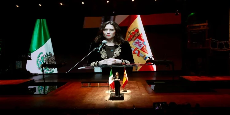 Morena califica visita de Ayuso como provocación en México
