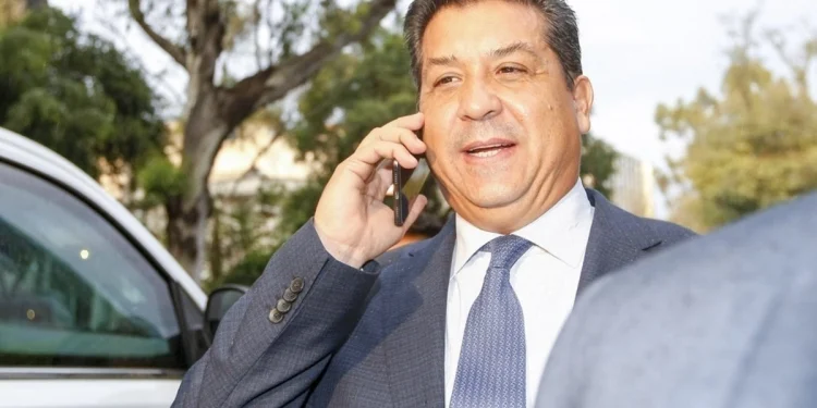 Juez vinculan a proceso por amparos a Cabeza de Vaca
