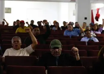 CNTE intensifica huelga y lleva su protesta a los medios de comunicación a tres días del Mundial FIFA 2026