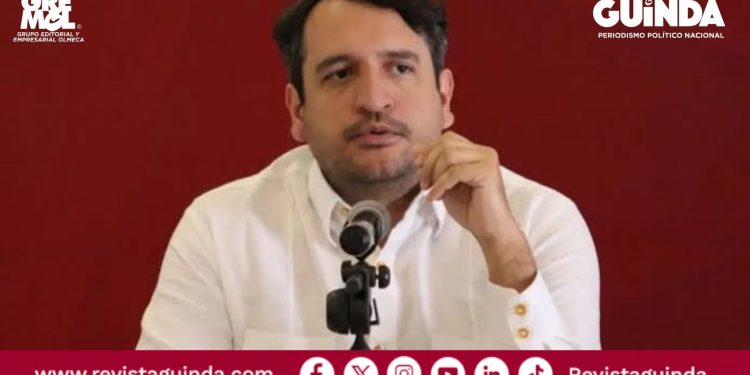 Cancelan visa del hijo de AMLO