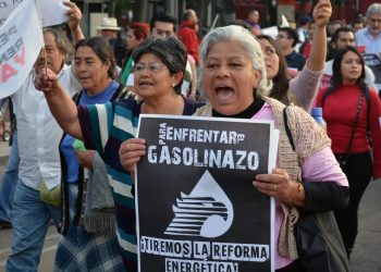 Blindan precio de la gasolina