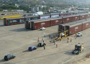 Tren transístmico alternativa comercial