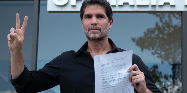 Aspiran ser partidos 81 organizaciones: INE