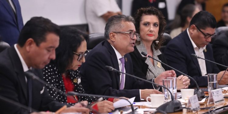 Empresarios de Quintana Roo piden a diputados frenar el aumento al DNR