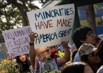 migrantes detenidos por ICE
