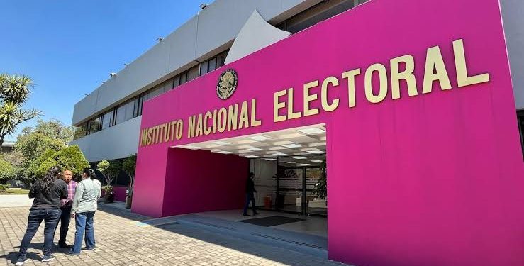 relevo en el INE